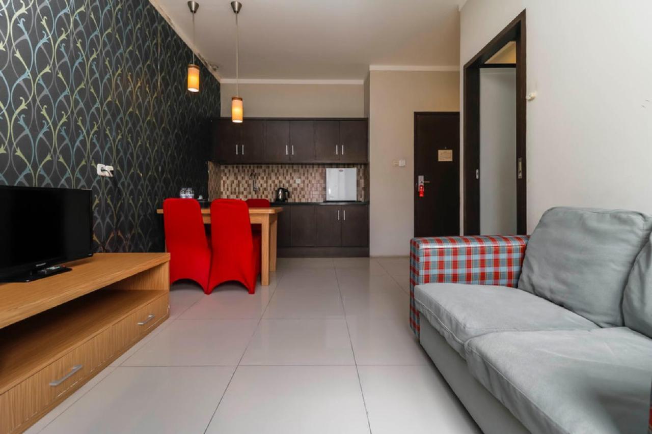 Reddoorz Plus Near Pantai Losari Makassar Exterior foto